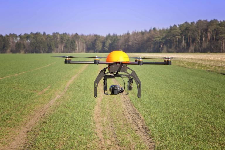 Lee más sobre el artículo Drones ya automatican los procesos en la agricultura.